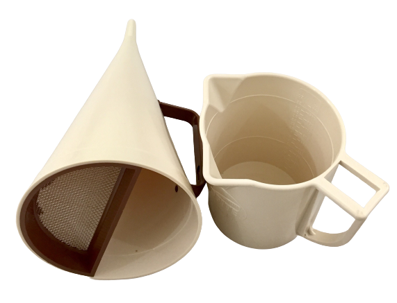 воронка марша с мерным стаканом