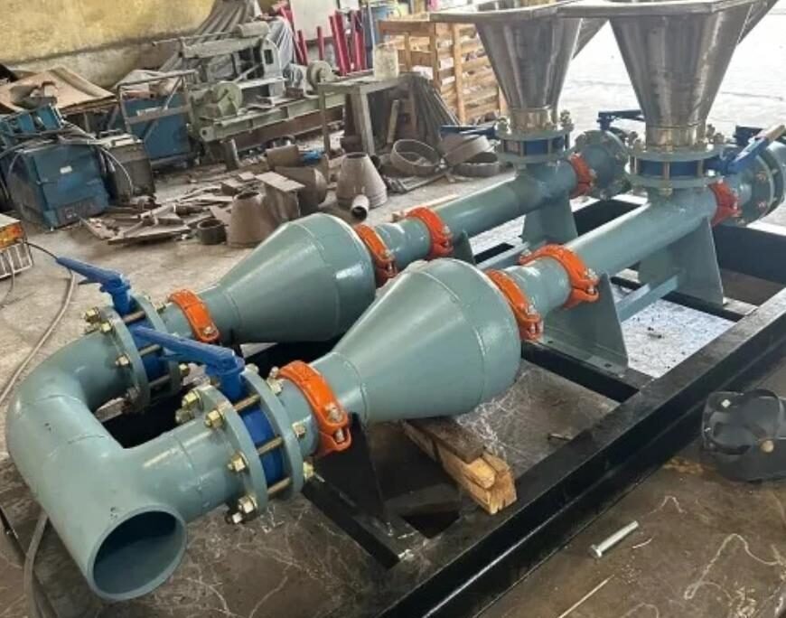 معدات التحكم في المواد الصلبة